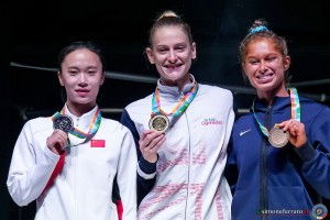 podium ph simone ferraro sfa02567 copia